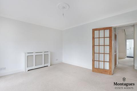 33 Bassett Gardens, North Weald, Epping, CM16 6DB