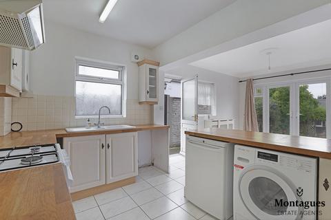 33 Bassett Gardens, North Weald, Epping, CM16 6DB