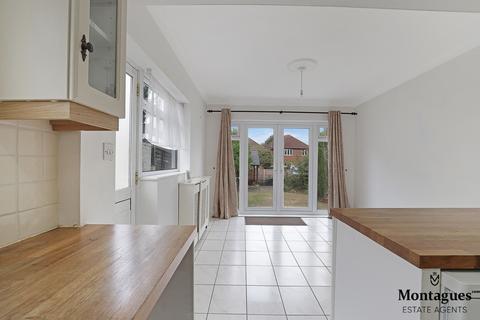 33 Bassett Gardens, North Weald, Epping, CM16 6DB