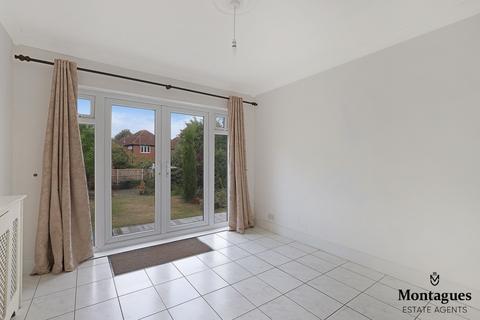 33 Bassett Gardens, North Weald, Epping, CM16 6DB