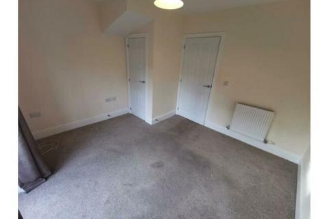 2 bedroom terraced house to rent, Olive Way, Bridgwater TA6