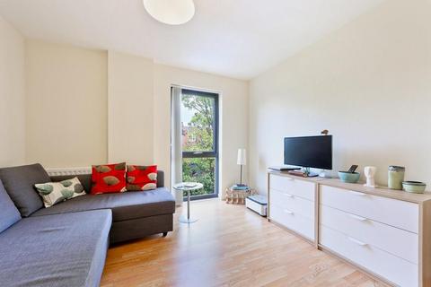 1 bedroom flat for sale, Newman Close, London, NW10 2EF