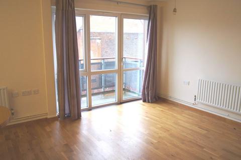 2 bedroom flat to rent, Guildmaster Court, High Wycombe HP11