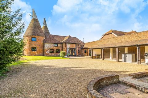 4 bedroom barn conversion for sale, Moorstock Lane, Ashford TN25