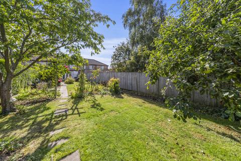 2 bedroom terraced house for sale, Finedon, Wellingborough NN9