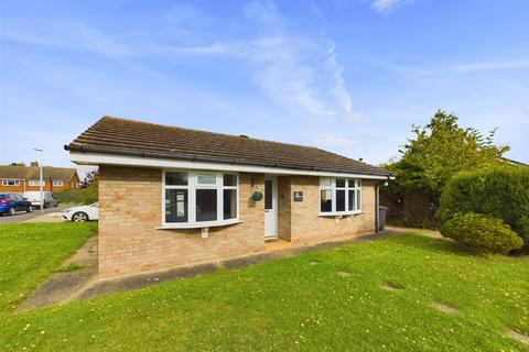 2 bedroom detached bungalow for sale, Christopher Close, Louth LN11