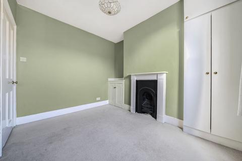 4 bedroom terraced house to rent, St. Marys Gardens, London, SE11