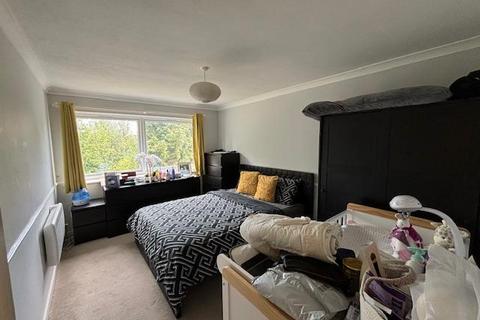 1 bedroom flat to rent, Warminster Road, SOUTH NORWOOD