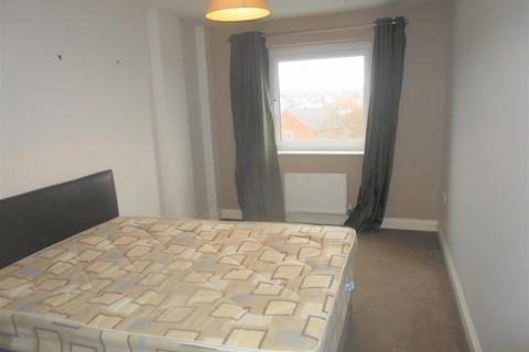 2 bedroom apartment to rent, Barwick Court, Station Road, Morley