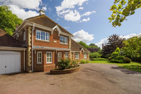 5 bedroom detached house for sale, Cades Orchard, Painters Forstals