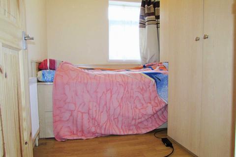 1 bedroom in a house share to rent, Croydon, CR0