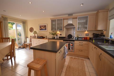 3 bedroom semi-detached house for sale, Byford Gardens, Porton, Salisbury, Wiltshire, SP4