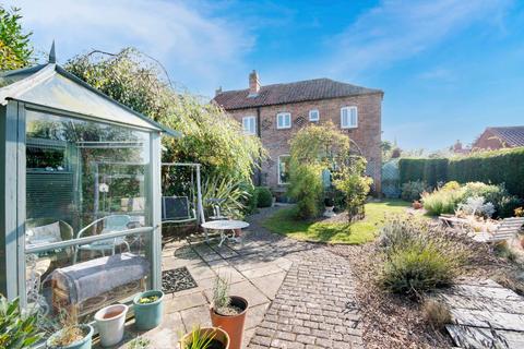 4 bedroom barn conversion for sale, Low Road, Scrooby, Doncaster