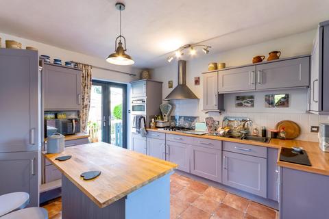 4 bedroom barn conversion for sale, Low Road, Scrooby, Doncaster