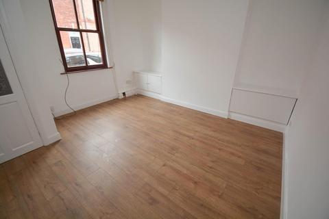 2 bedroom terraced house to rent, Kendal Street, Springfield, Wigan, WN6 7DQ