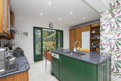 5 bedroom house for sale, Queens Avenue, Woodford Green IG8