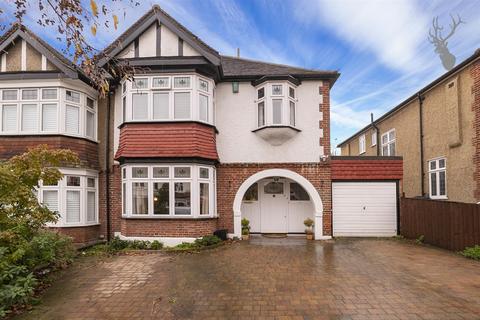 5 bedroom house for sale, Queens Avenue, Woodford Green IG8