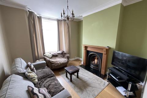 4 bedroom house for sale, Prospect Road, Scarborough