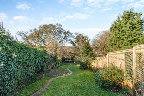 4 bedroom semi-detached house for sale, Manor Way, Chesham