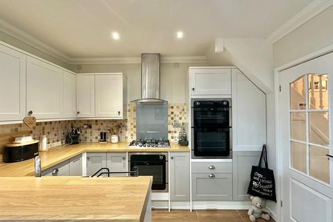 172 Armscott Road, Coventry, CV2 3AP