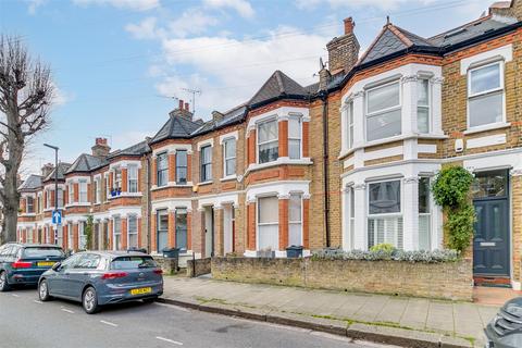 3 bedroom terraced house to rent, Cranbrook Road, London