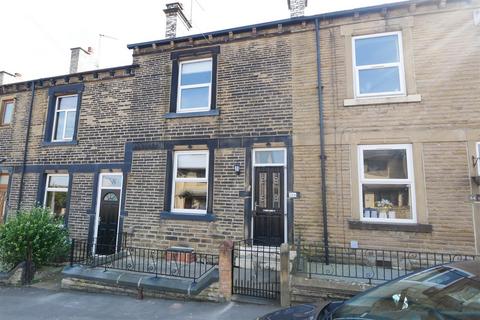 2 bedroom terraced house to rent, Morley