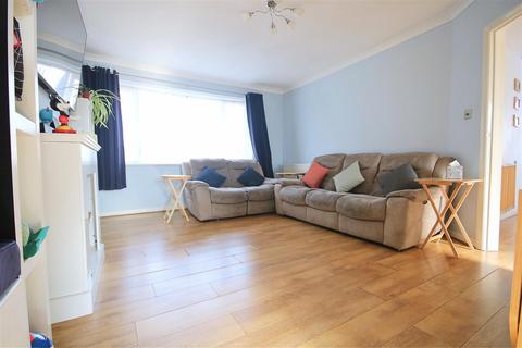 2 bedroom maisonette for sale, Wylands Road, Langley