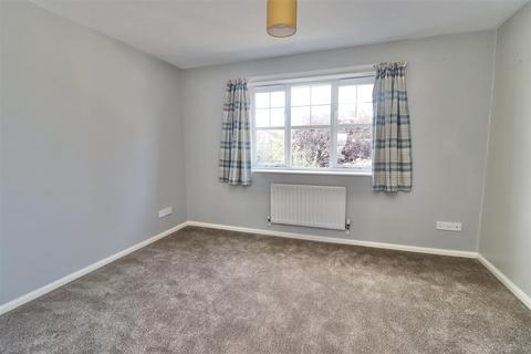 2 bedroom terraced house for sale, Saunders Crescent, Pocklington, York