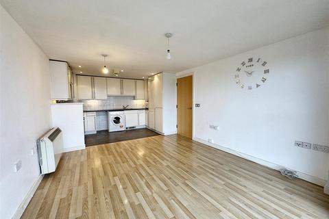 2 bedroom apartment for sale, Forest Lane, Stratford