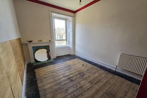 4 bedroom flat for sale, Keir Street Flat 2-2, Glasgow G41