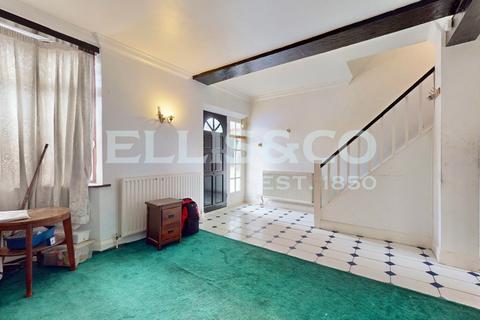 21 Pembroke Road, Greenford, UB6 9QP