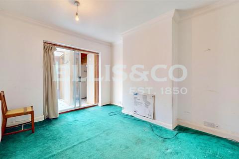 21 Pembroke Road, Greenford, UB6 9QP