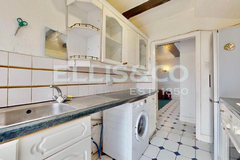 21 Pembroke Road, Greenford, UB6 9QP