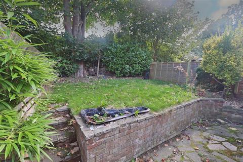 155 Bynes Road, South Croydon, CR2 0PS