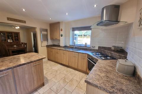 4 bedroom detached house for sale, Tremains Court, Brackla, Bridgend