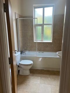1 bedroom flat to rent, Burford Road, Manchester M16