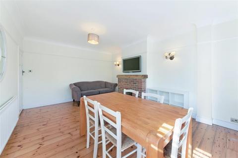 202 Fir Tree Road, Epsom, KT17 3NL
