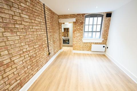 1 bedroom apartment to rent, Dunster Street, Northampton, NN1 3DQ