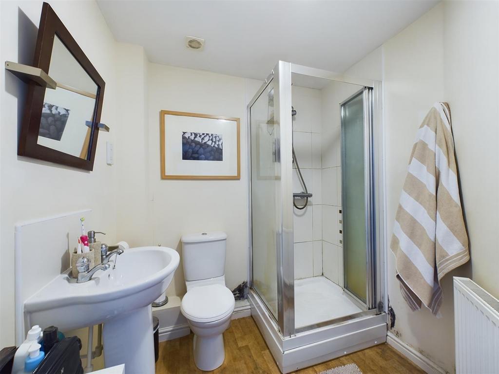 Ensuite.jpg