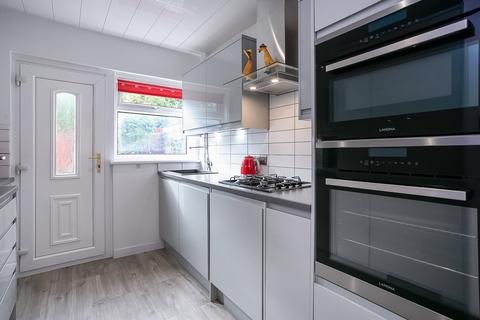 47 Broomhall Crescent, Edinburgh, EH12 7PG