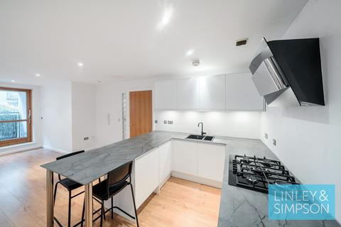 2 bedroom flat for sale, ST JAMES QUAY, 4 BOWMAN LANE, LEEDS, LS10