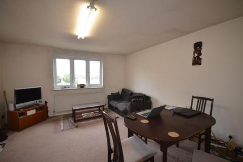 2 bedroom flat to rent, Pempath Place, Wembley, HA9 8QR