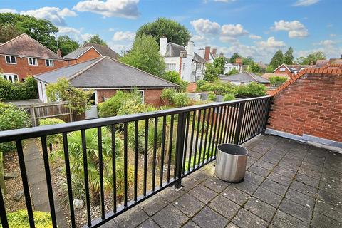 29 Ridgway Road, Leicester, LE2 3LH
