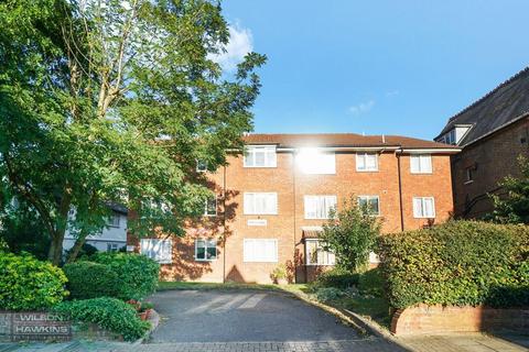 1 bedroom flat for sale, Roxborough Park, Harrow On the Hill HA1