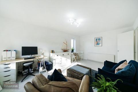 1 bedroom flat for sale, Roxborough Park, Harrow On the Hill HA1