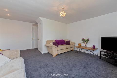 2 bedroom maisonette to rent, 8 HaygarthKnebworthHertfordshire