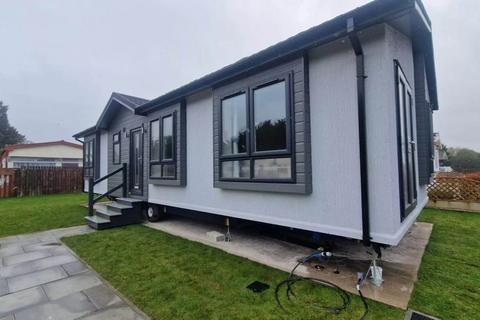 2 bedroom property for sale, Solway Holiday Park