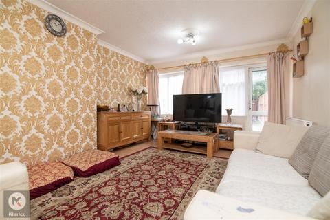 2 bedroom terraced house for sale, Oxford Close, Birmingham B8