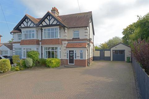 3 bedroom semi-detached house for sale, Heathgates Bank, Shrewsbury