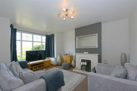 3 bedroom semi-detached house for sale, Heathgates Bank, Shrewsbury